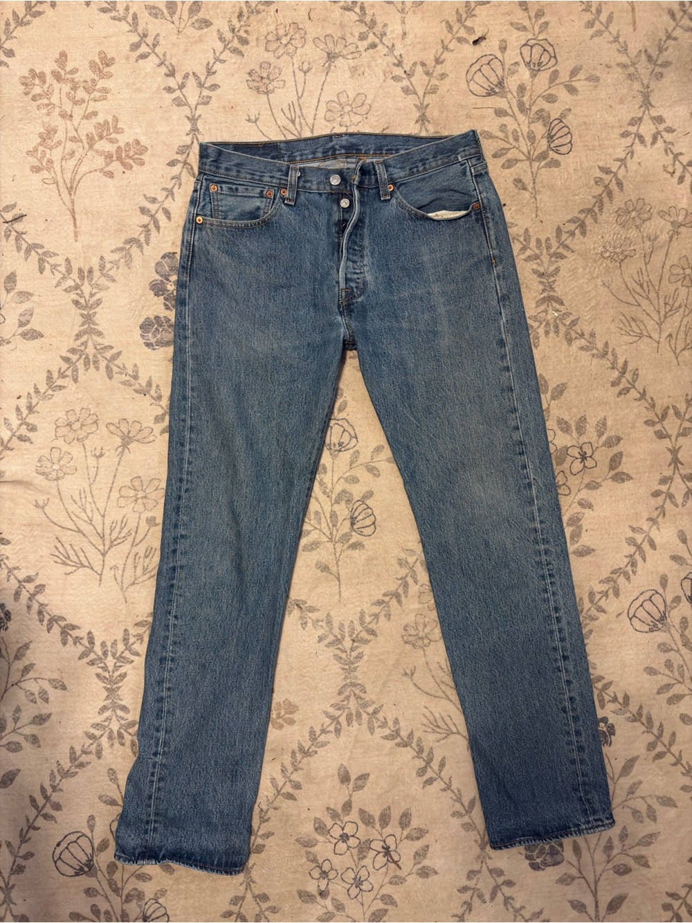 Levi's Men's Medium Blue Straight Jeans